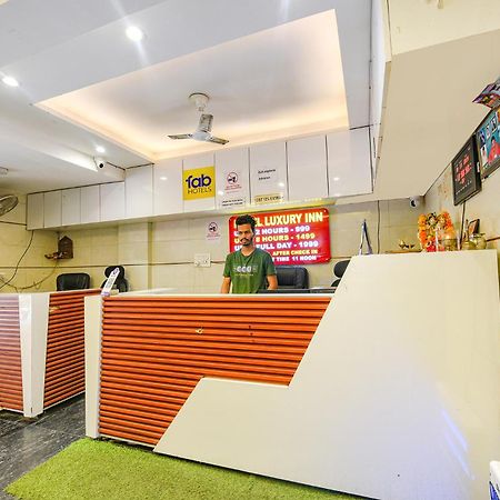 Fabhotel Luxury Inn Near Adarsh Nagar Metro Delhi  Exterior foto