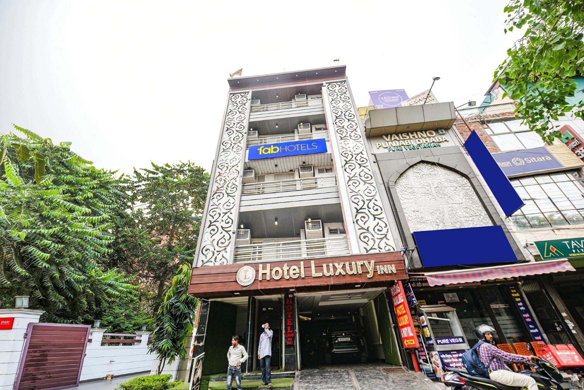 Fabhotel Luxury Inn Near Adarsh Nagar Metro Delhi  Exterior foto